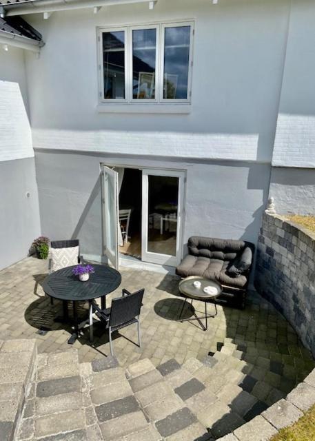 Havgassens Apartment Sæby Екстериор снимка